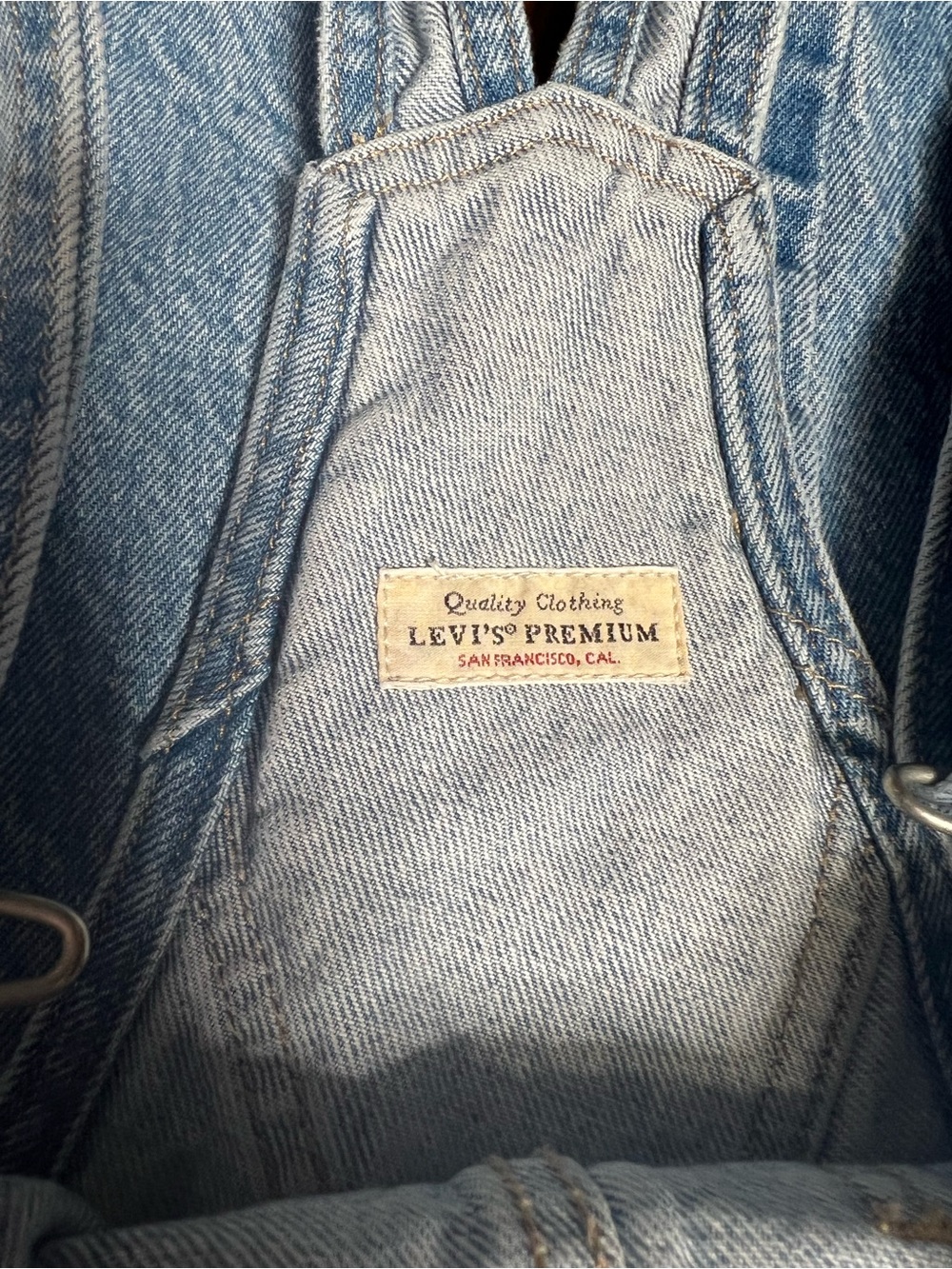 Levi’s Premium Denim Jeans Straight Leg Overalls Womens Size Medium - Picture 3 of 6